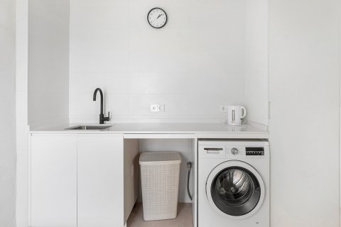 SUNPRIVILEGE 2 San Javier, Murcia, Espanja No. 177367 - kuva 3