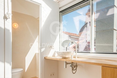 Takvåning till salu i Madrid, Spanien 4 sovrum, 305 kvm. Nr. 159962 - foto 14