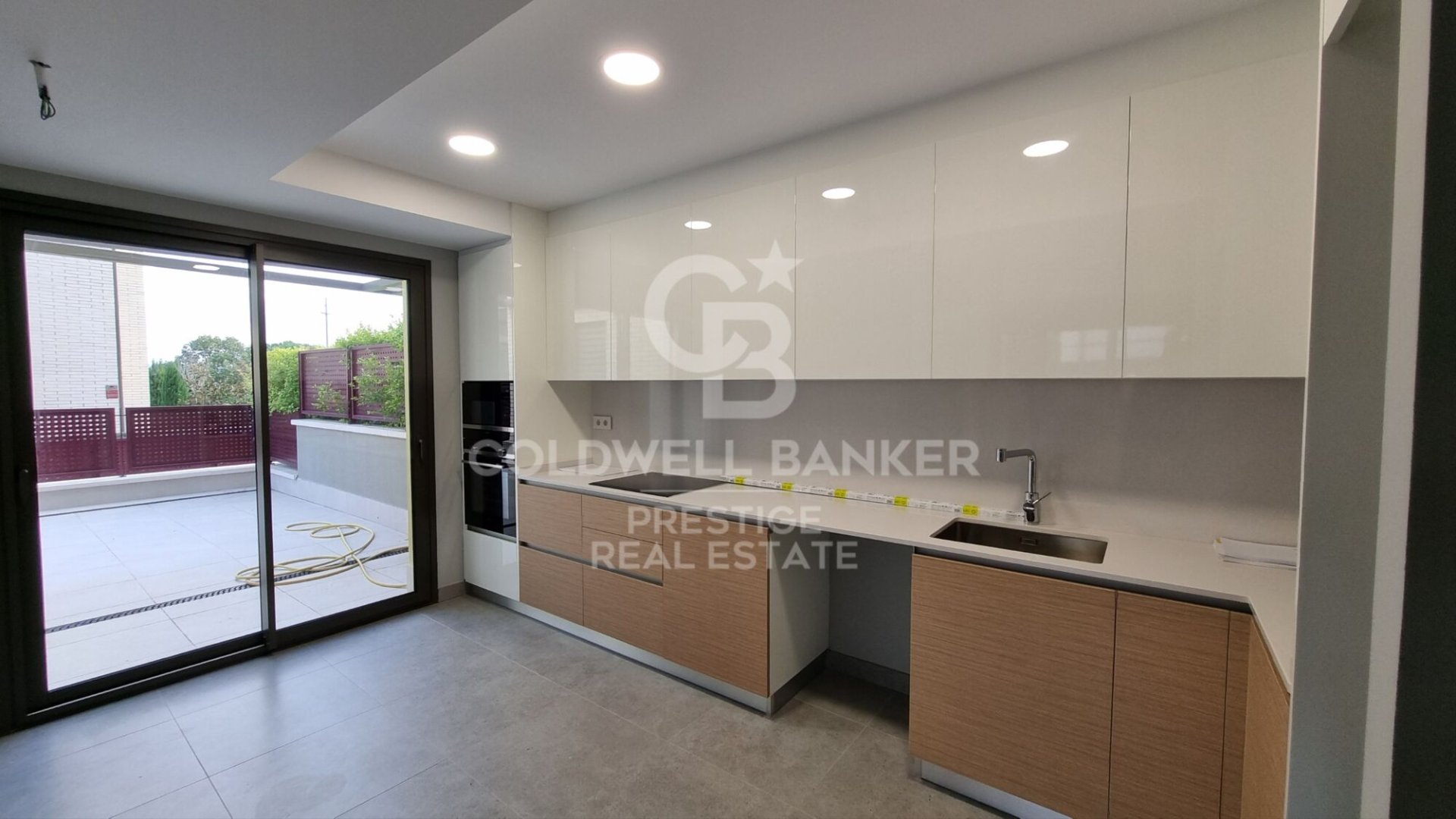 Apartament w Premia De Dalt, Barcelona, Hiszpania 3 sypialnie, 95 mkw. nr 159964