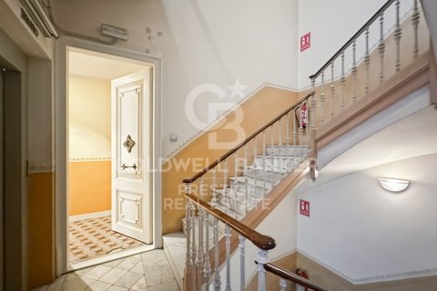 Huoneisto myytävänä Barcelona, Espanja, 3 makuuhuonetta, 160 m2 No. 159960 - kuva 27
