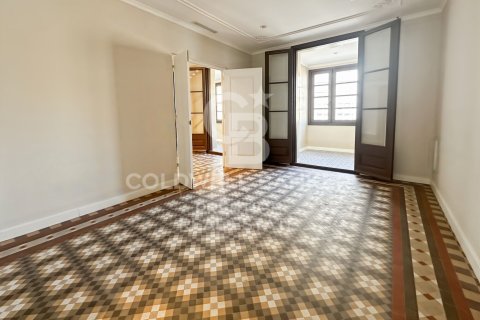 Huoneisto myytävänä Barcelona, Espanja, 3 makuuhuonetta, 160 m2 No. 159960 - kuva 11