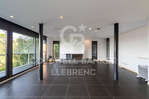 House zum Verkauf in Barcelona, Spanien 7 Schlafzimmer, 650 m2 Nr. 159959 - Foto 3