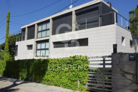 House zum Verkauf in Barcelona, Spanien 7 Schlafzimmer, 650 m2 Nr. 159959 - Foto 1