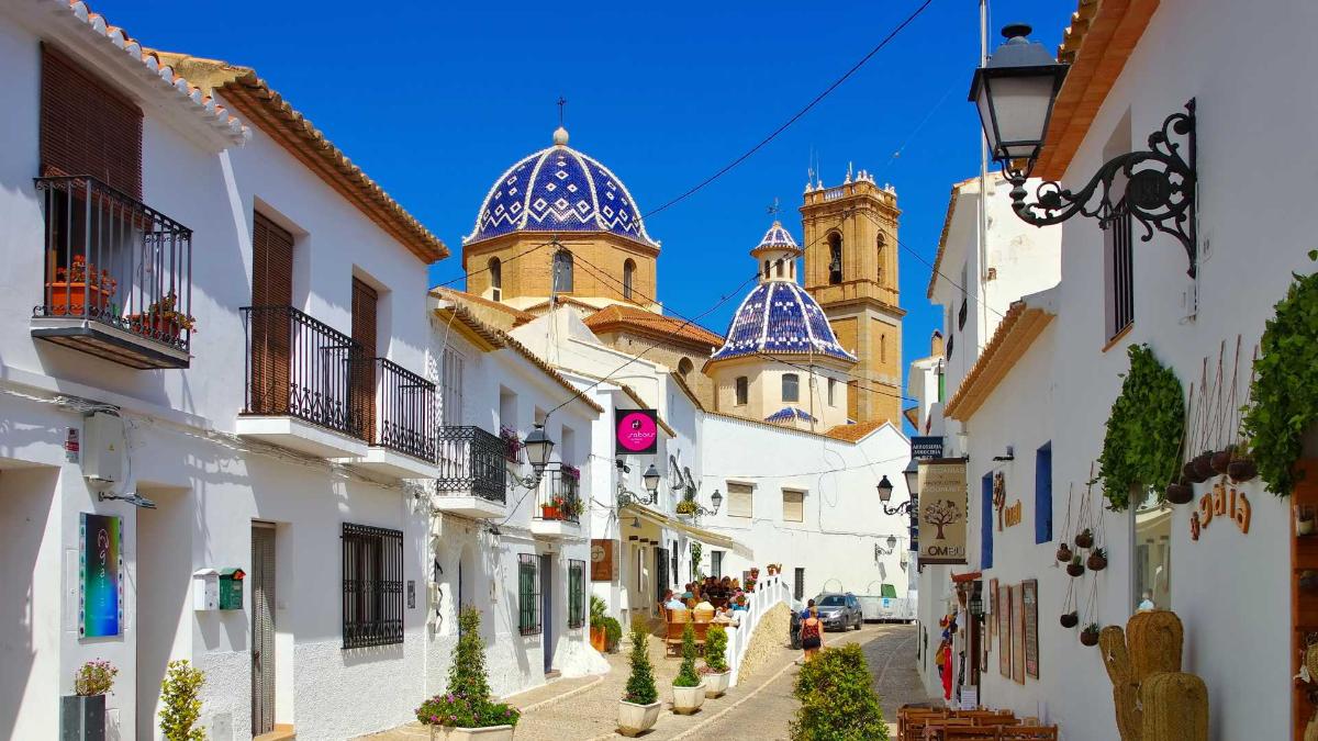 Villa i Altea, Alicante, Spanien 4 sovrum, 535 kvm. Nr. 99820