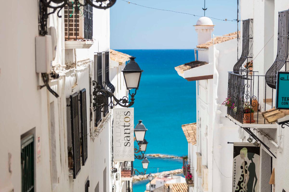 Villa i Altea, Alicante, Spanien 4 sovrum, 535 kvm. Nr. 99820