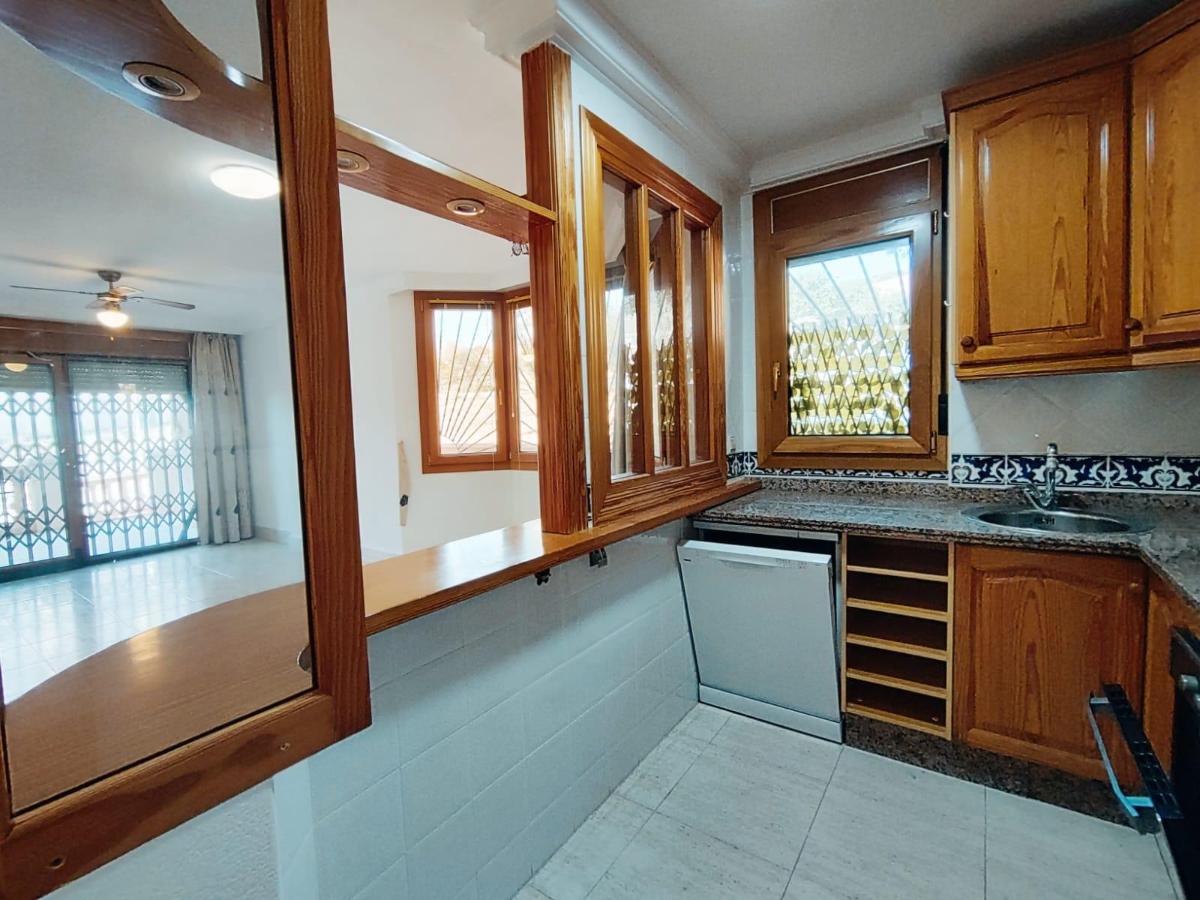 Apartment in Guardamar del Segura, Alicante, Spain 3 bedrooms, 82 sq.m. No. 99816