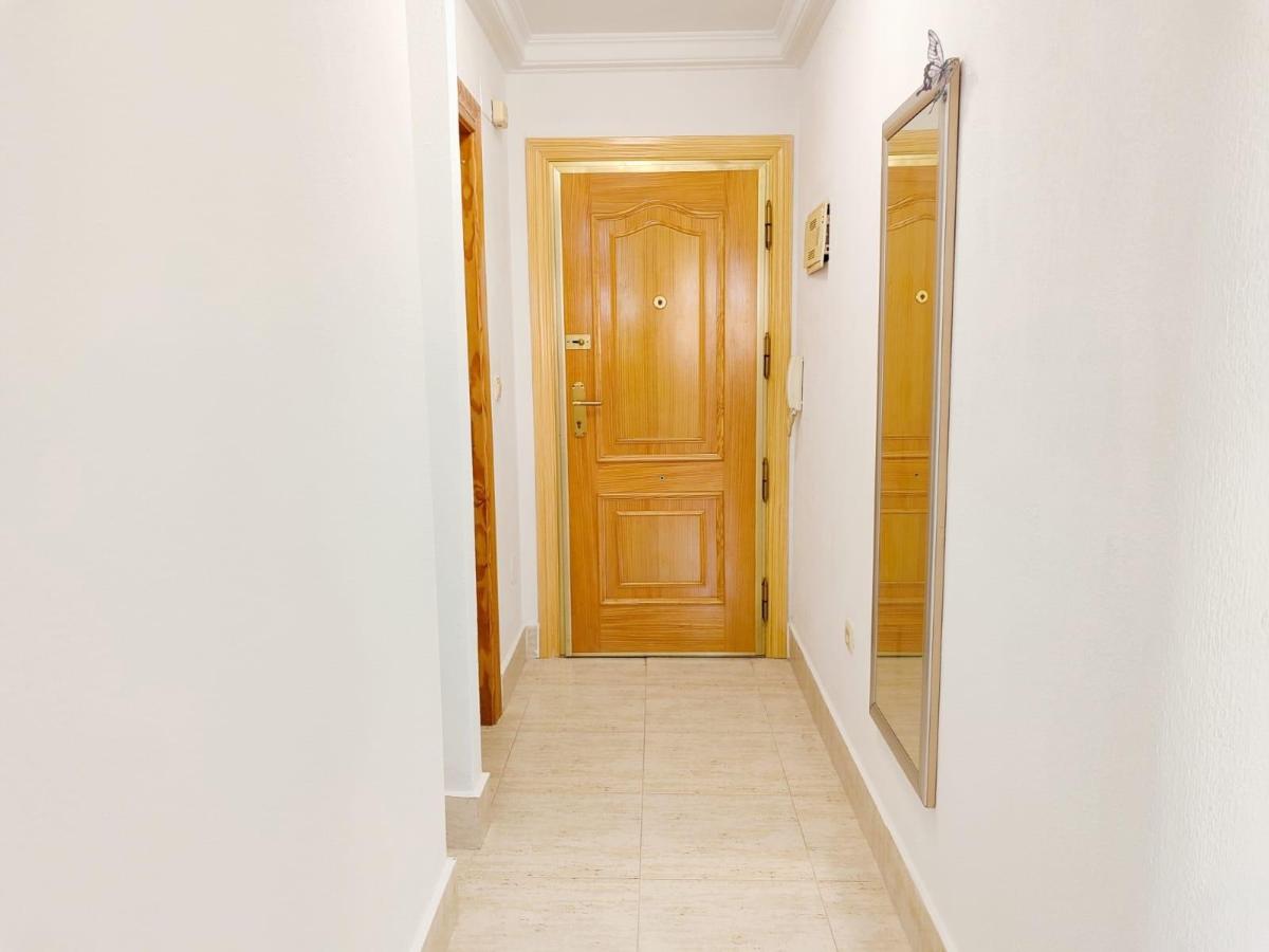 Apartment in Guardamar del Segura, Alicante, Spain 3 bedrooms, 82 sq.m. No. 99816