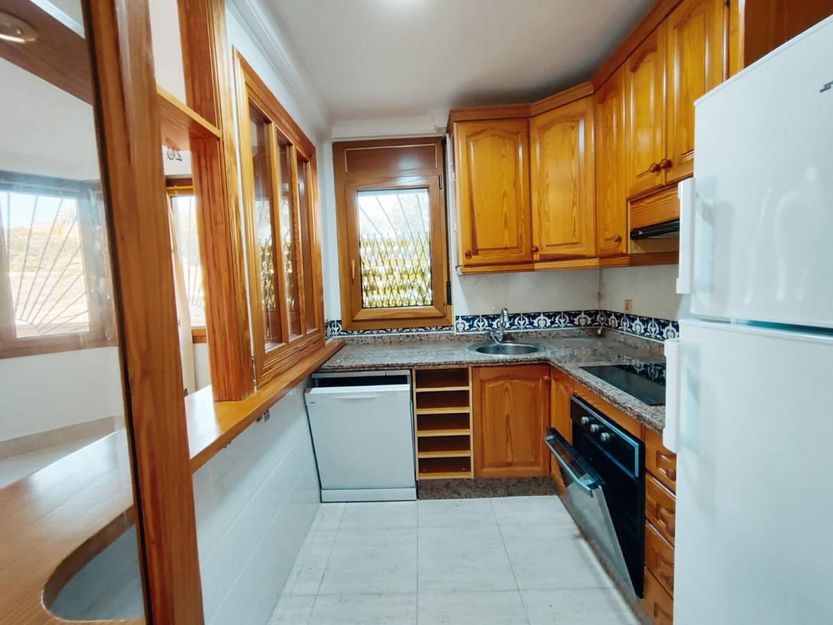 Apartment in Guardamar del Segura, Alicante, Spain 3 bedrooms, 82 sq.m. No. 99816