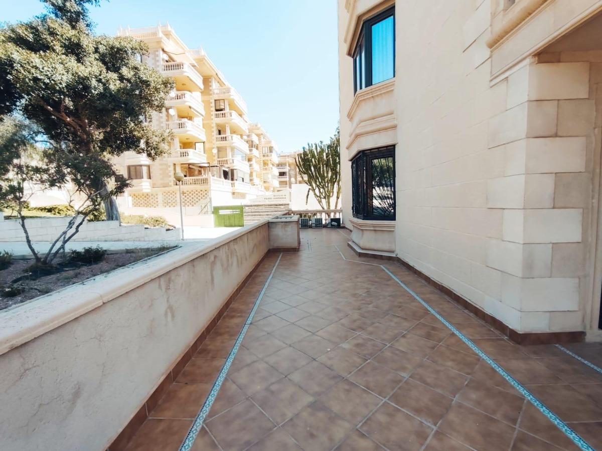 Apartment in Guardamar del Segura, Alicante, Spain 3 bedrooms, 82 sq.m. No. 99816