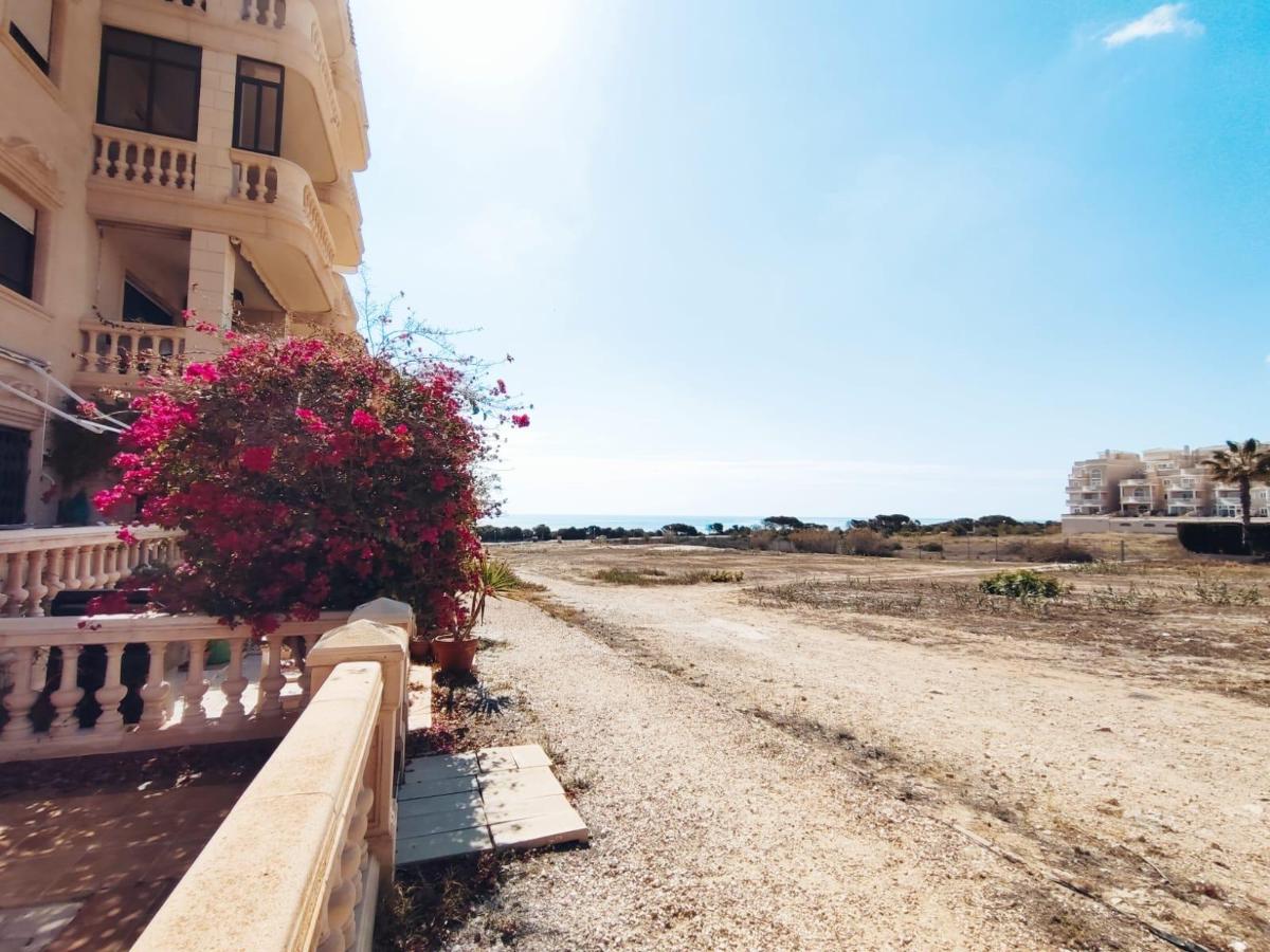 Apartment in Guardamar del Segura, Alicante, Spain 3 bedrooms, 82 sq.m. No. 99816