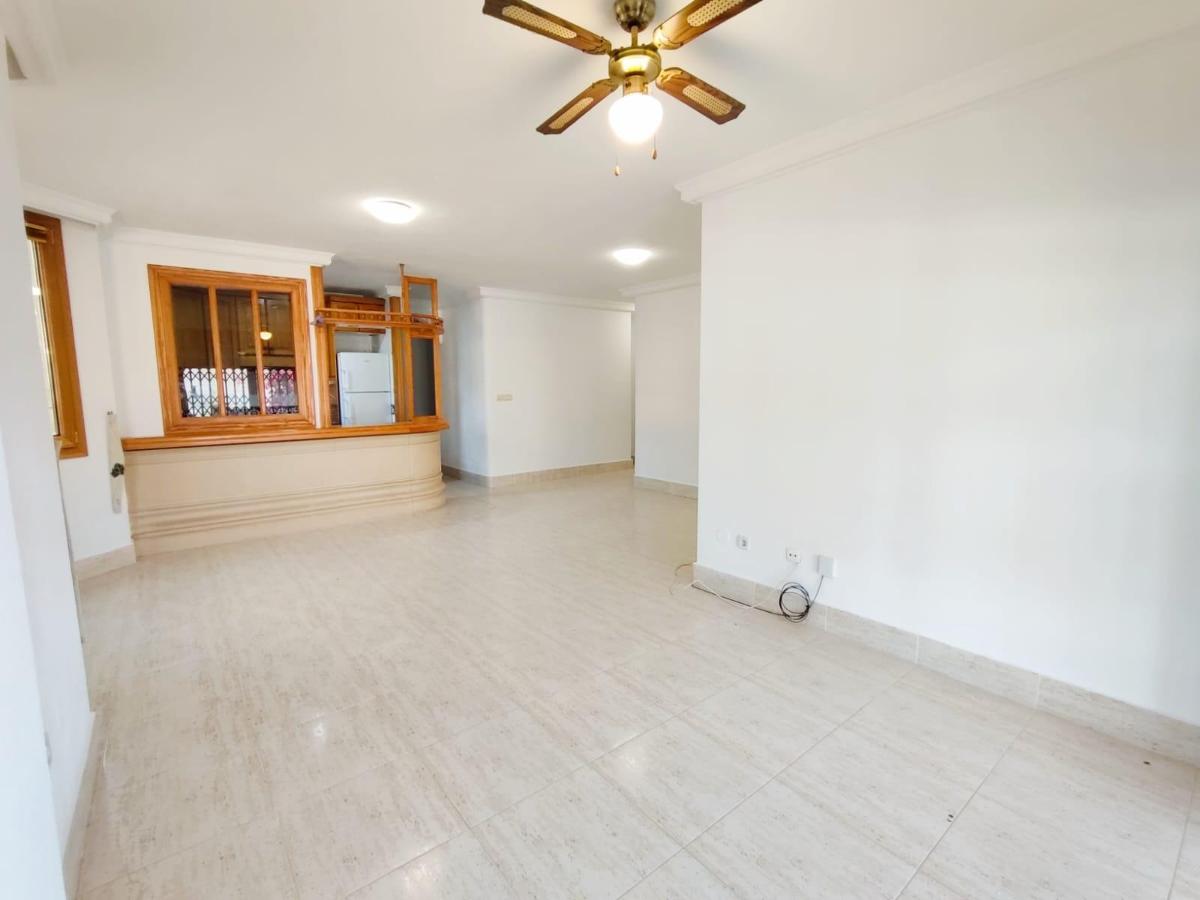Apartment in Guardamar del Segura, Alicante, Spain 3 bedrooms, 82 sq.m. No. 99816