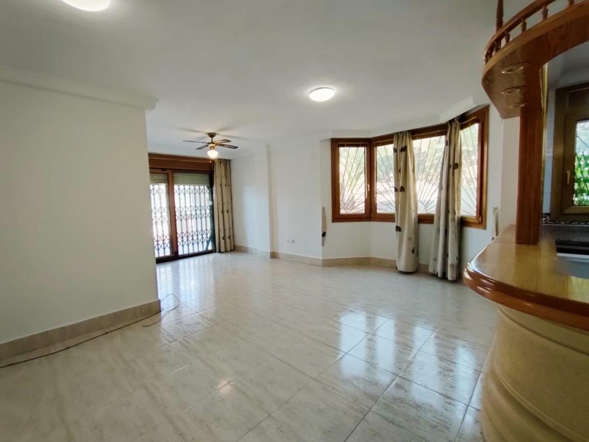 Apartment in Guardamar del Segura, Alicante, Spain 3 bedrooms, 82 sq.m. No. 99816