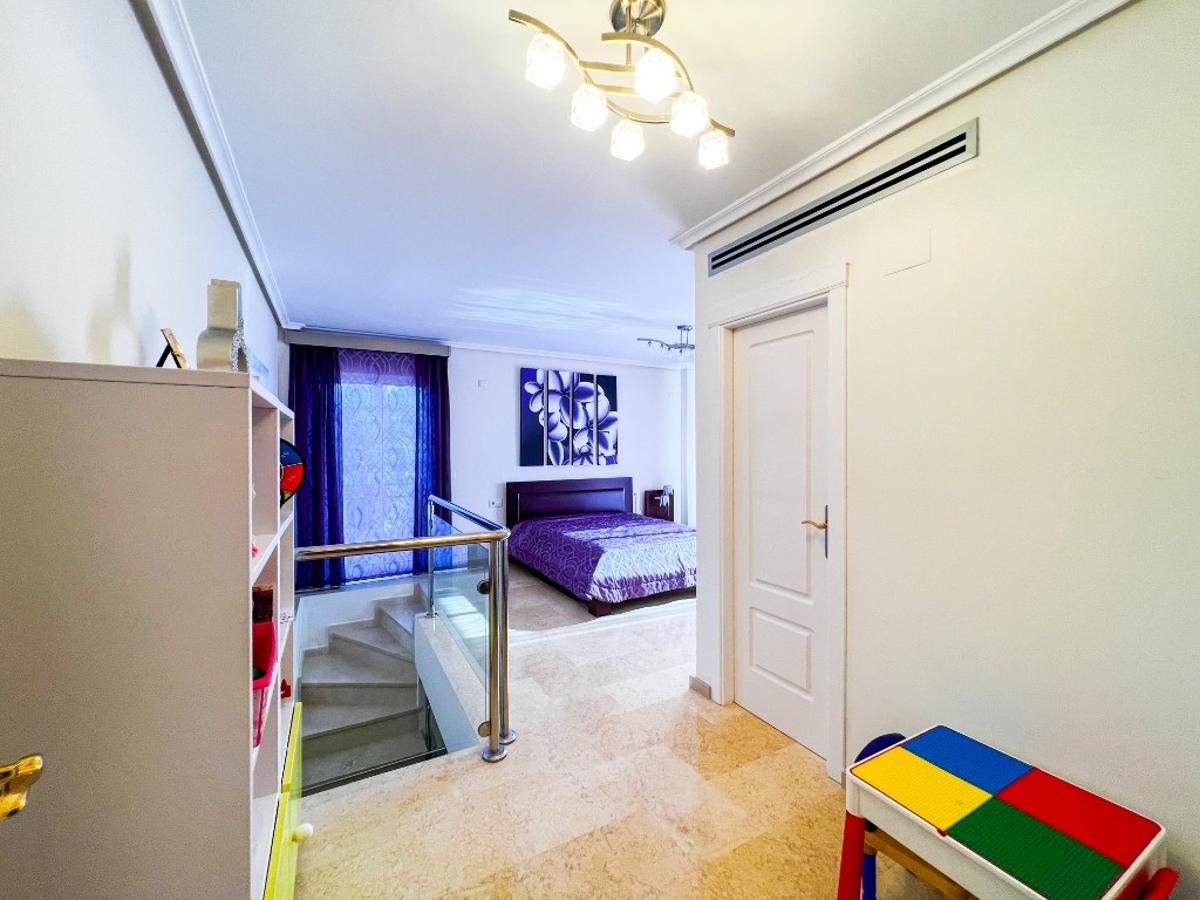 Huvila La Mata, Alicante, Espanja 5 makuuhuonetta, 380 m2 No. 99815