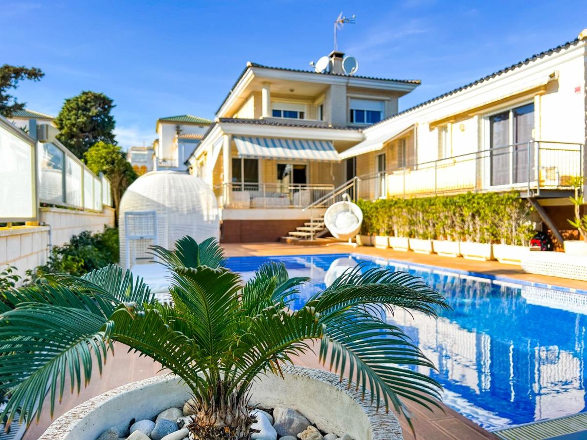 Huvila La Mata, Alicante, Espanja 5 makuuhuonetta, 380 m2 No. 99815