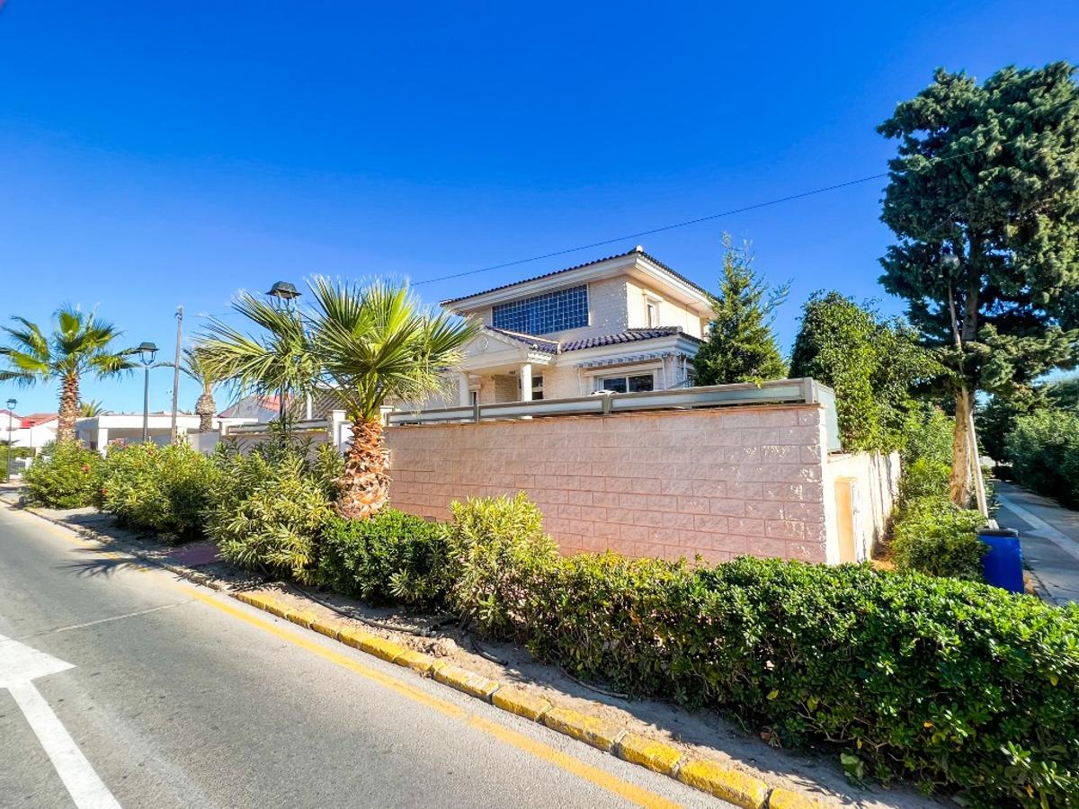 Huvila La Mata, Alicante, Espanja 5 makuuhuonetta, 380 m2 No. 99815