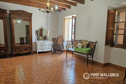 Townhouse for sale in Llucmajor, Mallorca, Spain 5 bedrooms, 279 sq.m. No. 172047 - photo 5