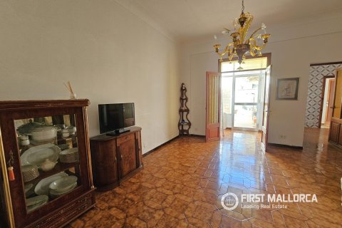 Kaupunkipientalo myytävänä Llucmajor, Mallorca, Espanja, 5 makuuhuonetta, 279 m2 No. 172047 - kuva 7