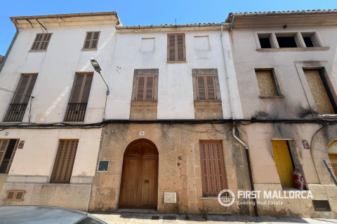 Townhouse in Llucmajor, Mallorca, Spain 5 bedrooms, 279 sq.m. No. 172047