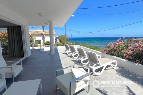 Villa Cala Ratjada, Mallorca, Spānijā 4 istabas, 234 m2 Nr. 172048