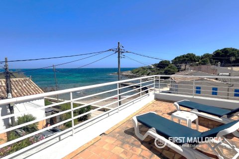 Villa īrēšanai Cala Ratjada, Mallorca, Spānijā 4 istabas, 234 m2 Nr. 172048 - attēls 2