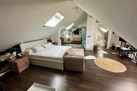 Продажа пентхауса в Валенсия, Испания 3 спальни, 150м2 №157151 - фото 3