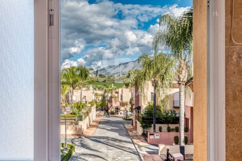 House for sale in Marbella, Malaga, Spain 3 bedrooms, 217 sq.m. No. 157147 - photo 14