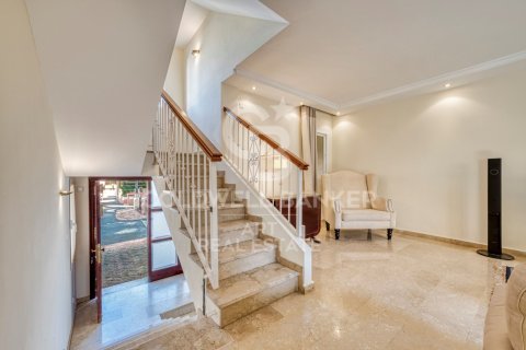 Casa in vendita a Marbella, Malaga, Spagna 3 camere da letto, 217 mq. N° 157147 - foto 3