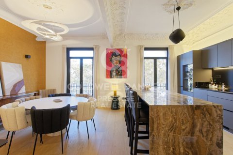 Appartamento in vendita a Barcelona, Spagna 4 camere da letto, 134 mq. N° 157149 - foto 2