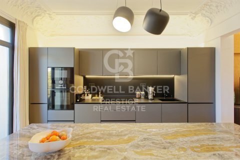 Appartamento in vendita a Barcelona, Spagna 4 camere da letto, 134 mq. N° 157149 - foto 12