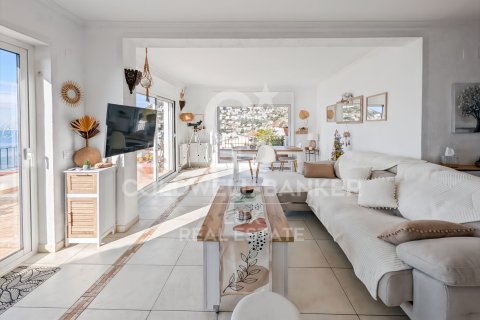 House for sale in Roses, Girona, Spain 4 bedrooms, 159 sq.m. No. 157152 - photo 6