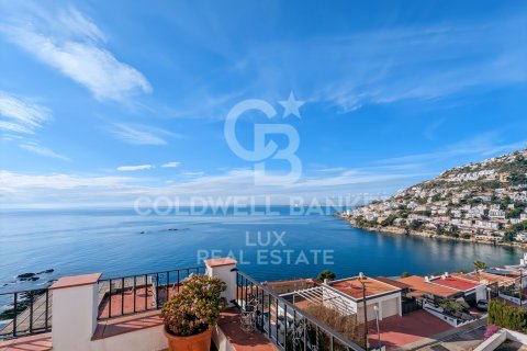 House for sale in Roses, Girona, Spain 4 bedrooms, 159 sq.m. No. 157152 - photo 19