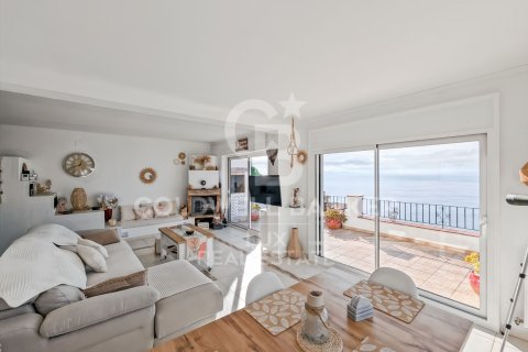 House for sale in Roses, Girona, Spain 4 bedrooms, 159 sq.m. No. 157152 - photo 5