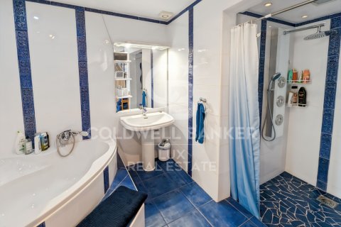 House for sale in Roses, Girona, Spain 4 bedrooms, 159 sq.m. No. 157152 - photo 9