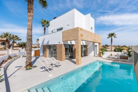 Villa zum Verkauf in Ciudad Quesada, Alicante, Spanien 4 Schlafzimmer, 396 m2 Nr. 145644 - Foto 1