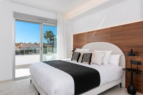 Villa zum Verkauf in Ciudad Quesada, Alicante, Spanien 4 Schlafzimmer, 396 m2 Nr. 145644 - Foto 15