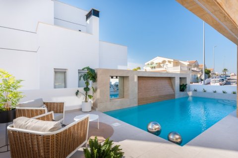 Villa zum Verkauf in Ciudad Quesada, Alicante, Spanien 4 Schlafzimmer, 396 m2 Nr. 145644 - Foto 25