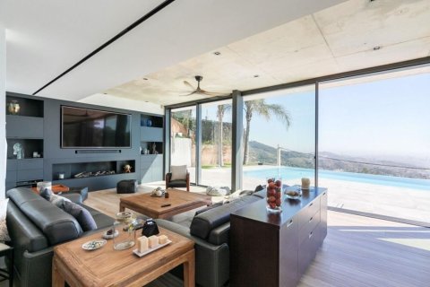 Сasa en venta en Castelldefels, Barcelona, España 8 dormitorios,  No. 164797 - foto 13