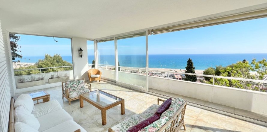 Сasa en Castelldefels, Barcelona, España 7 dormitorios, 723 m2 No. 164798