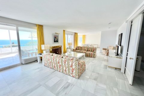 Сasa en venta en Castelldefels, Barcelona, España 7 dormitorios, 723 m2 No. 164798 - foto 12