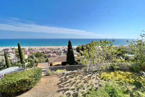 Сasa en venta en Castelldefels, Barcelona, España 7 dormitorios, 723 m2 No. 164798 - foto 2