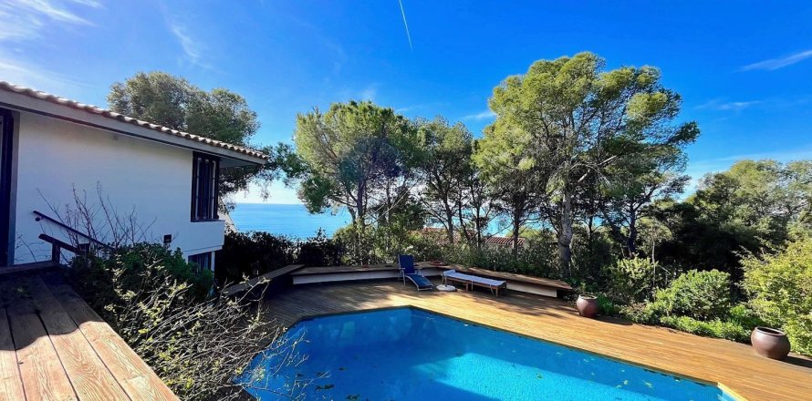 Сasa en Castelldefels, Barcelona, España 4 dormitorios, 316 m2 No. 164800