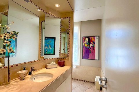 Сasa en venta en Castelldefels, Barcelona, España 4 dormitorios, 316 m2 No. 164800 - foto 27