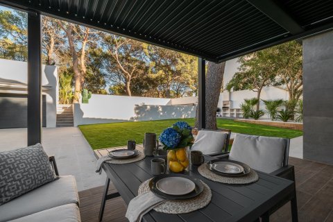 Сasa en venta en Castelldefels, Barcelona, España 5 dormitorios, 331 m2 No. 164801 - foto 20