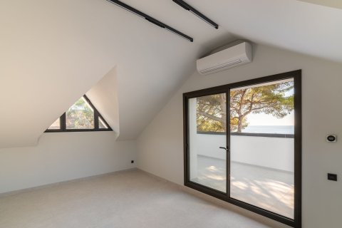 Сasa en venta en Castelldefels, Barcelona, España 5 dormitorios, 331 m2 No. 164801 - foto 26