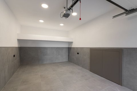 Сasa en venta en Castelldefels, Barcelona, España 5 dormitorios, 331 m2 No. 164801 - foto 27