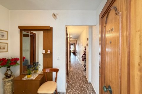 Dzīvoklis pārdošanā Torrevieja, Alicante, Spānijā 3 istabas, 103 m2 Nr. 196290 - attēls 2