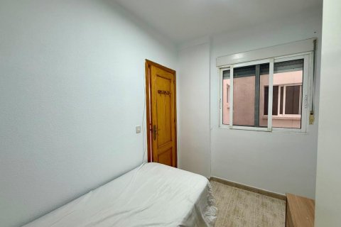 Apartment for sale in Torrevieja, Alicante, Spain 2 bedrooms, 56 sq.m. No. 196293 - photo 8