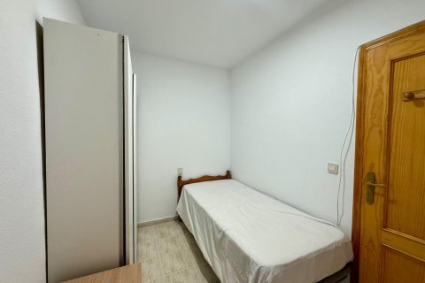 Apartment for sale in Torrevieja, Alicante, Spain 2 bedrooms, 56 sq.m. No. 196293 - photo 9