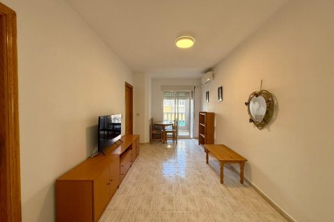 Apartment for sale in Torrevieja, Alicante, Spain 2 bedrooms, 56 sq.m. No. 196293 - photo 17