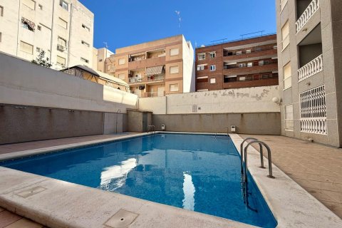 Apartment for sale in Torrevieja, Alicante, Spain 2 bedrooms, 56 sq.m. No. 196293 - photo 16